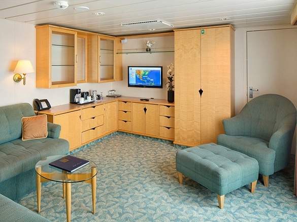RCI Independence of the Seas Grand Suite 2 Bedroom.jpeg